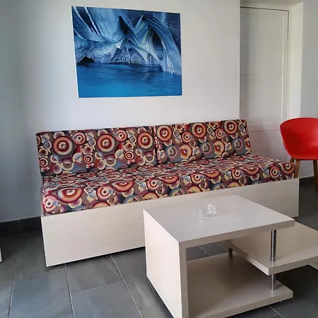 Апартаменти Atlantis Lomas *