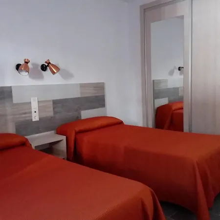 Atlantis Lomas Апартаменти *