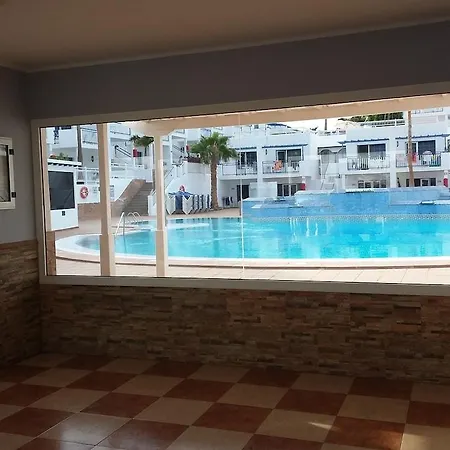 Atlantis Lomas *